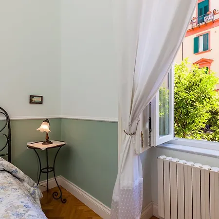 At Lettieri Bed & Breakfast