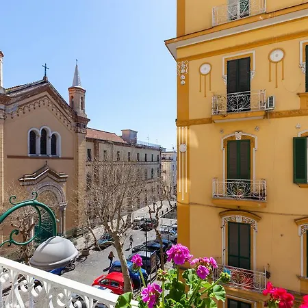 At Lettieri Bed & Breakfast Naples