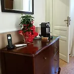 At Lettieri Napels