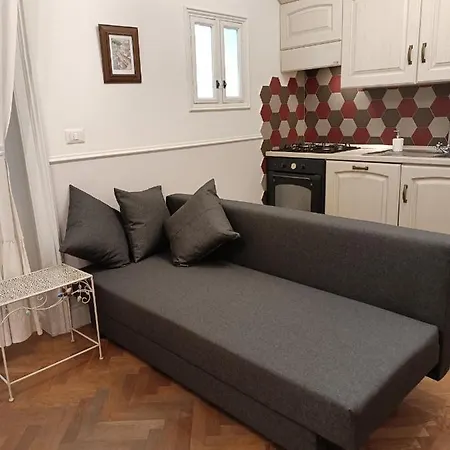 At Lettieri Bed & Breakfast