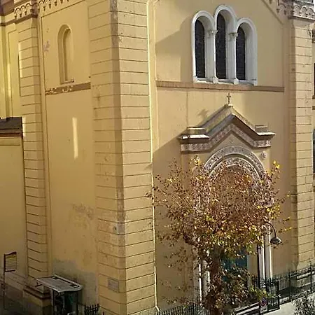 At Lettieri