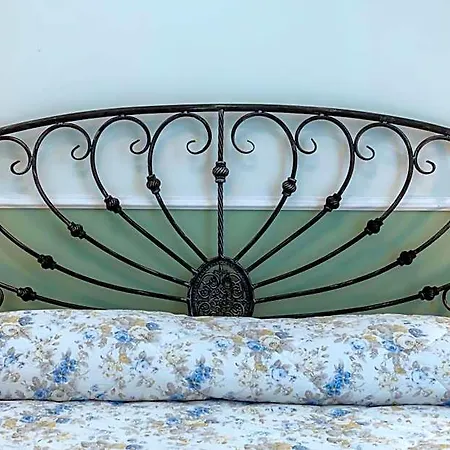 At Lettieri 4*