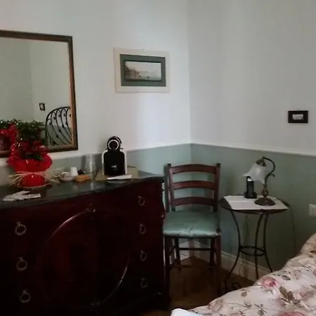 At Lettieri Bed & Breakfast Napoli