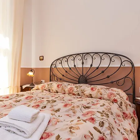 At Lettieri Bed & Breakfast