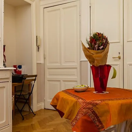 Bed & Breakfast At Lettieri 4*