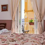 At Lettieri Panzió 4*