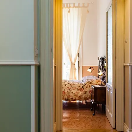 莱蒂耶里之家旅馆 那不勒斯