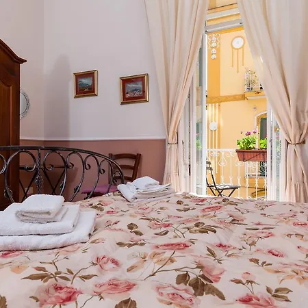 At Lettieri 4* Naples