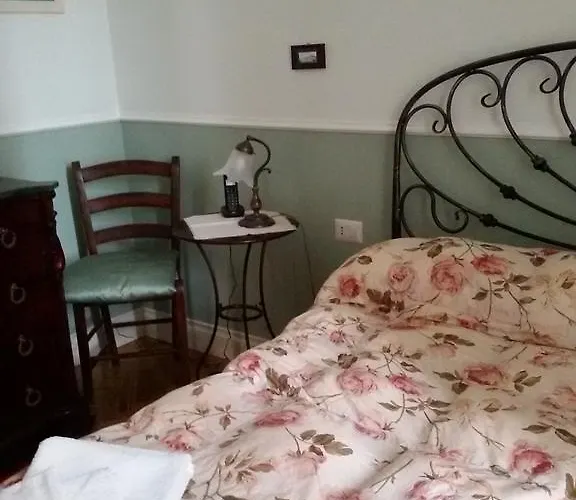 At Lettieri Couette-café